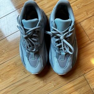 Yeezy Boost 700 'Inertia'